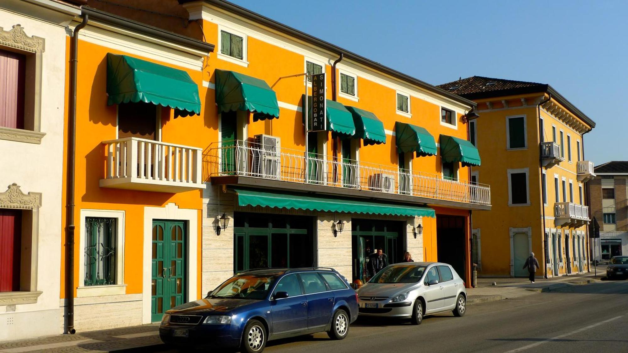 Albergo Simonati Povegliano Veronese エクステリア 写真